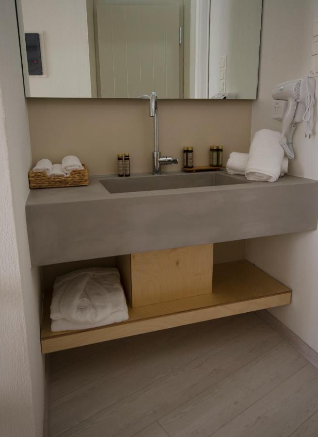 L Anima Boutique Suites Скиатос Экстерьер фото